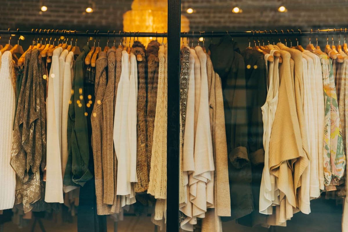 AI for Clothing Brands: Examples & Use Cases